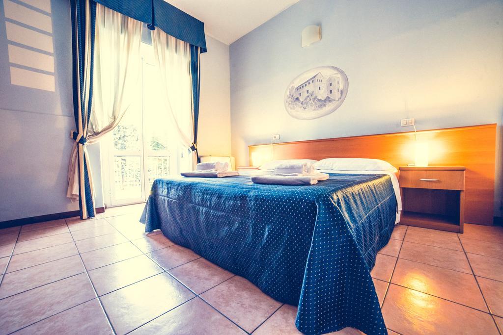 Hotel La Gaietta Millesimo Quarto foto